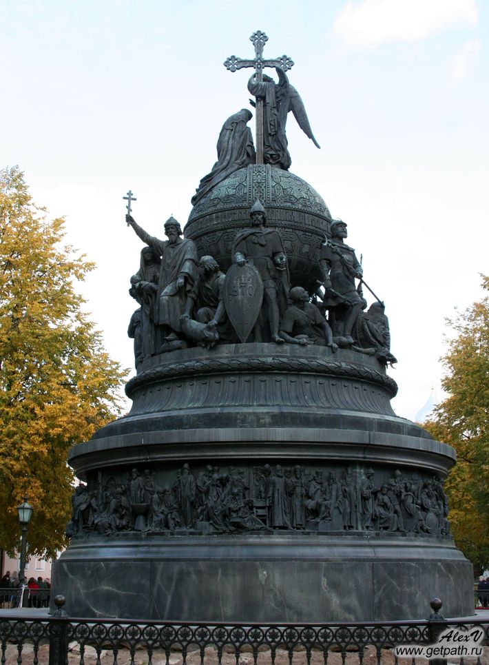Памятник тысячелетия Руси